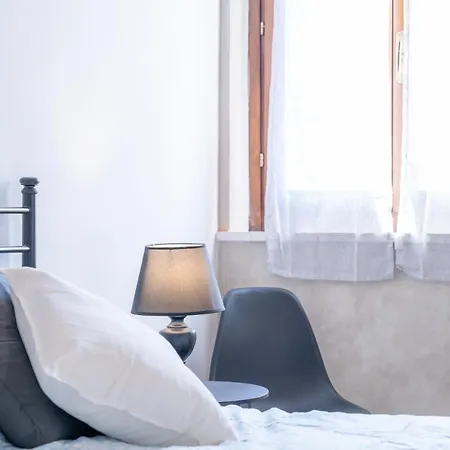 Urban Center Apartman *